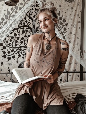 Dámské Topy Toonzshop Paalayan Printed Knotted Sleeveless Tunic Hnědé Černé | 3154KLHOC